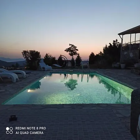 Muestakil Havuzlu Deniz Manzarali 4* Foca
